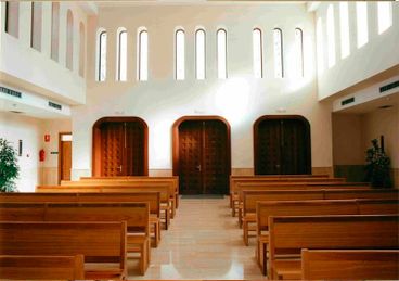 Tanatorios y Funerarias del Sur sillas en capilla